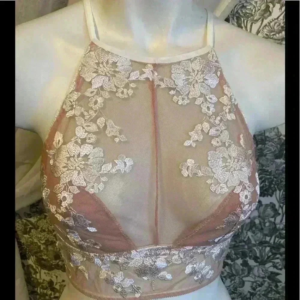 Lace high neck halter blush padded bralette Womens size small